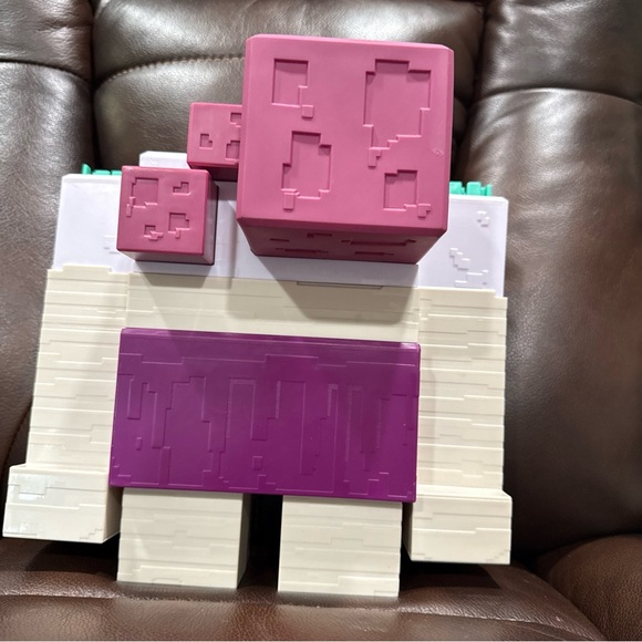 Minecraft 10” Legends Devourer - Picture 5 of 8